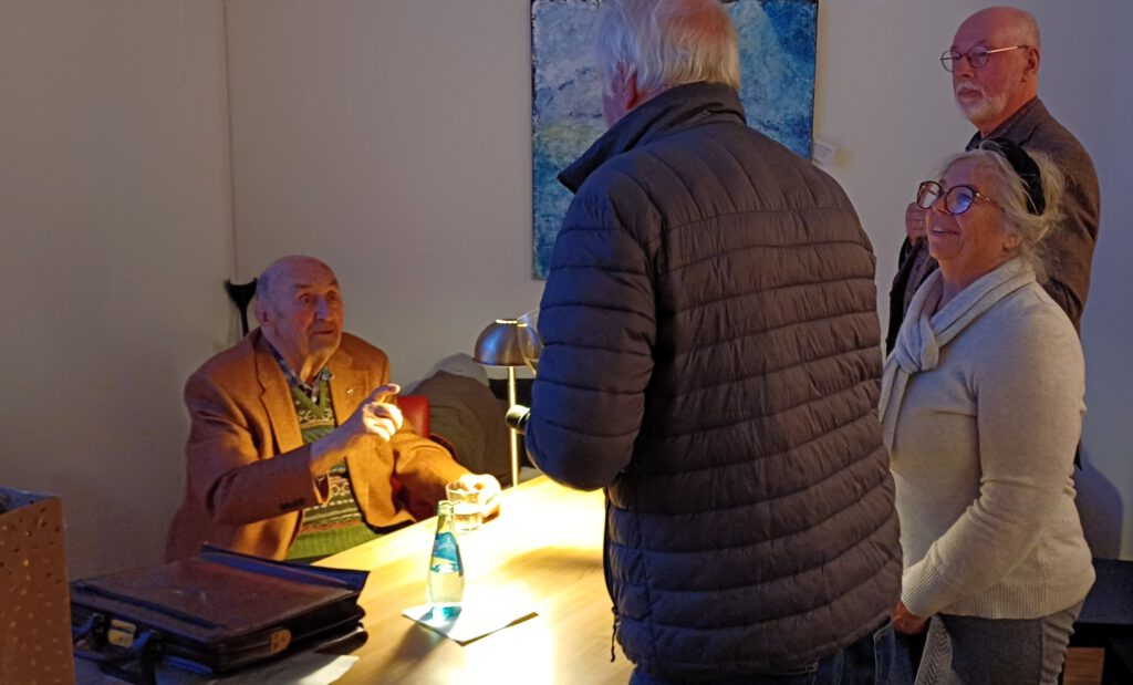 20251023_213923(1).jpg opt (002)